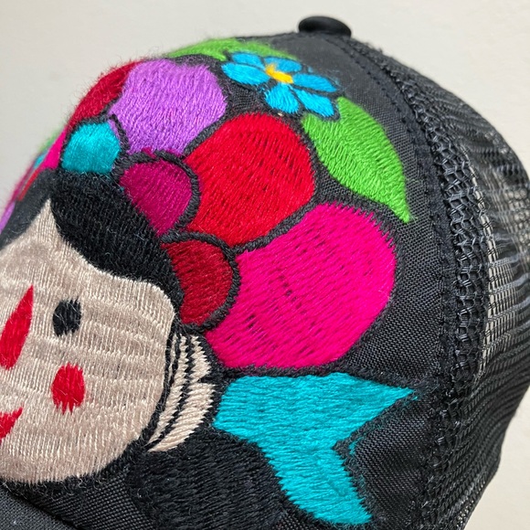 Colorful Embroidered Kids Cap - Picture 7 of 8